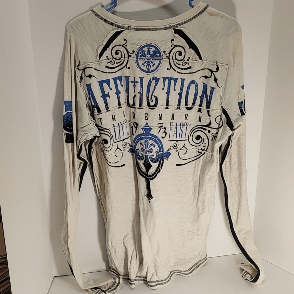 Men's M Affliction Long Sleeve T Shirt Cream Blue Ombre Eagle Fluer De Lis - Picture 3 of 5